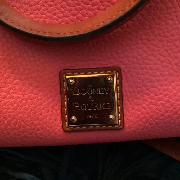 Dooney and bourke pebble leather tote - Picture 4 of 4